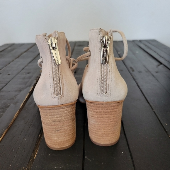 Vince Camuto NWOT Nahara Women's 6 Beige Suede Lace Up Booties Ankle Peep Toe - Picture 7 of 10